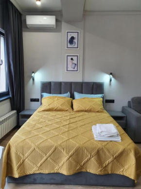 Nur-Ay Apartment